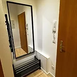 Stayindresden De Altbauperle Mit Kingsize-bett Daire Dresden
