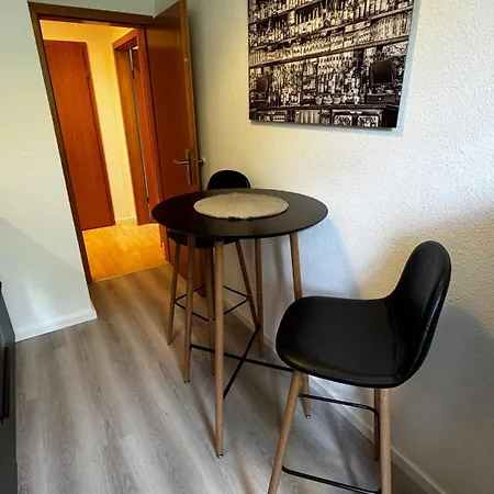Διαμέρισμα Stayindresden De Altbauperle Mit Kingsize-bett *