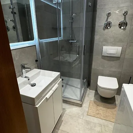 Stayindresden De Altbauperle Mit Kingsize-bett Appartement *