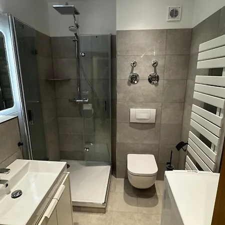 Διαμέρισμα Stayindresden De Altbauperle Mit Kingsize-bett